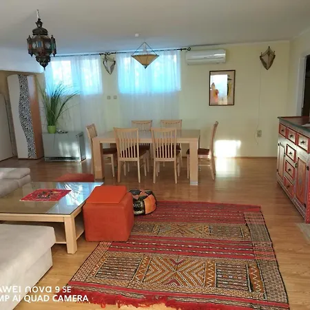 Lakeview Sunset Terrace Bilice