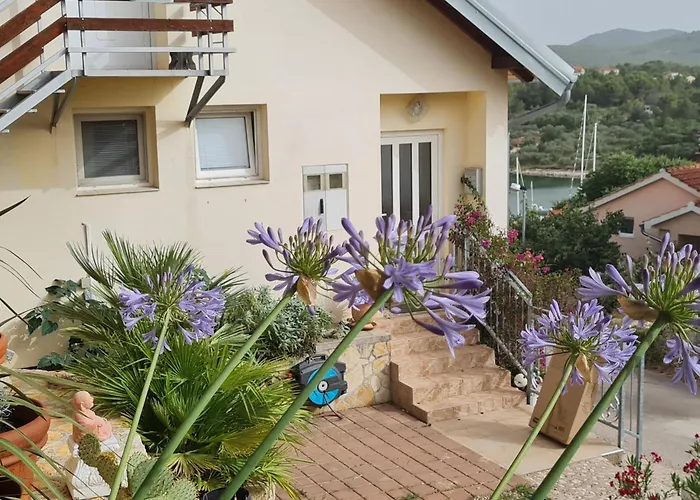 Lakeview Sunset Terrace *